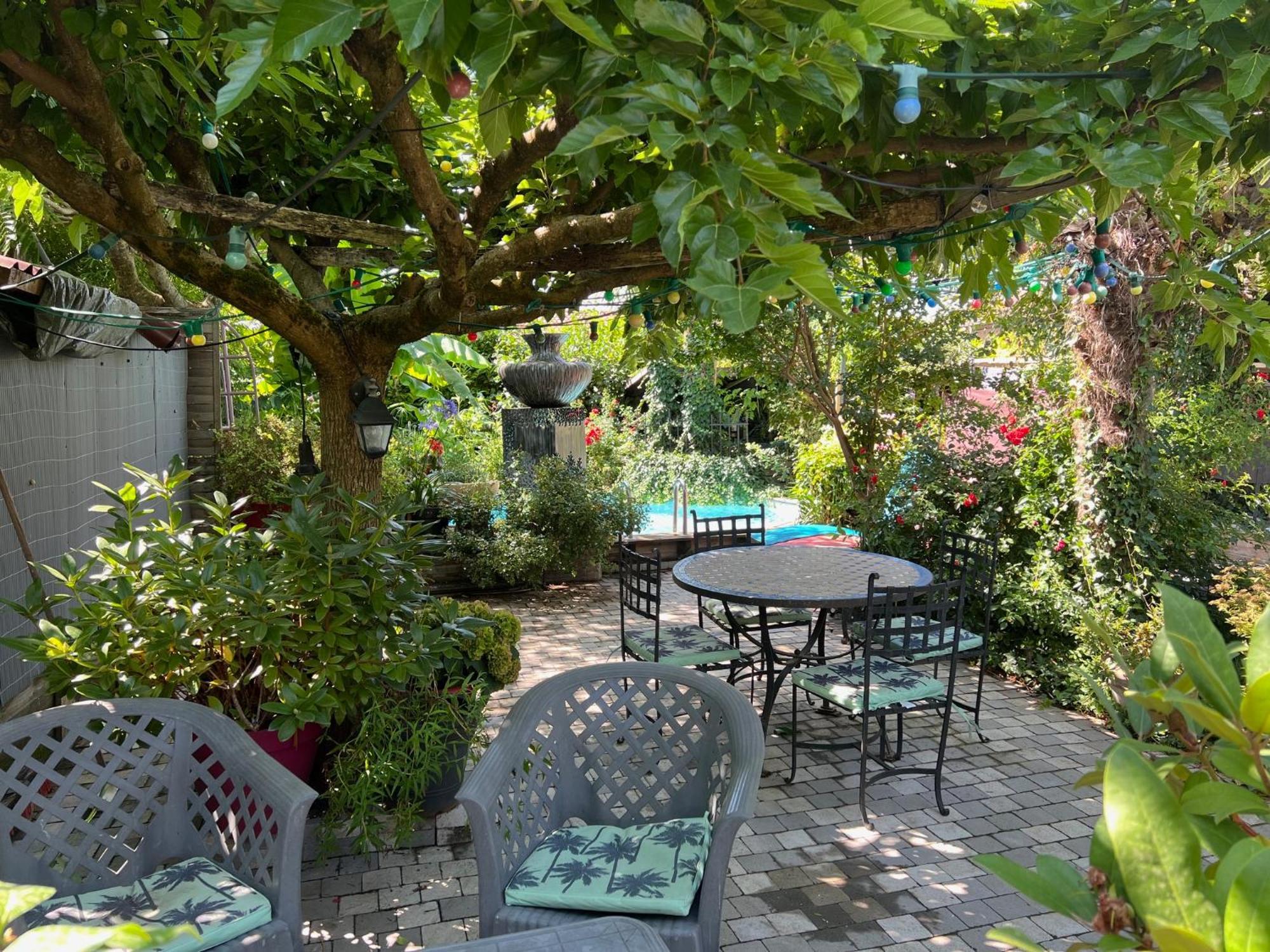 Bed and Breakfast La Parenthèse à Nievroz Extérieur photo